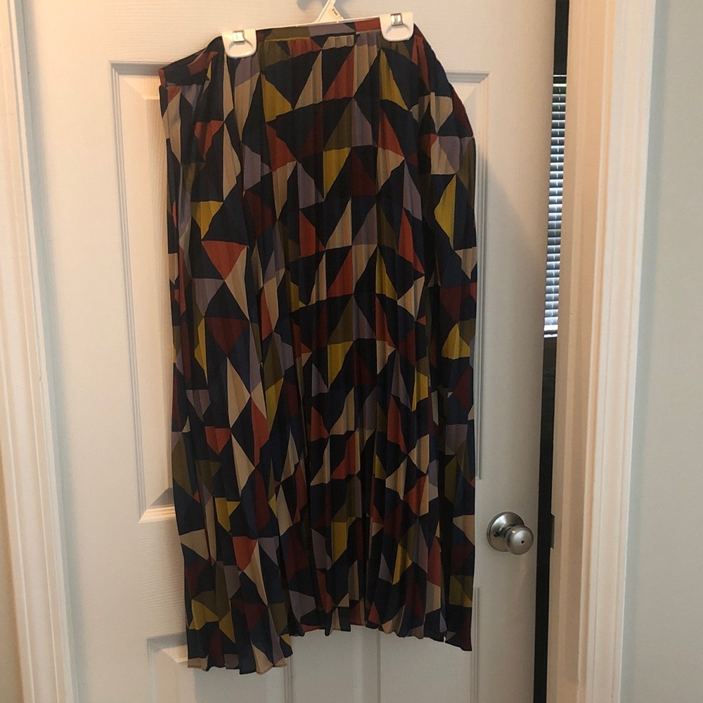 Seasalt Geometric Patterned Pleated Skirt